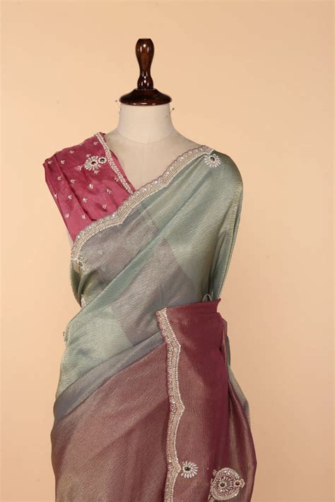 4D Metallic Crush Tissue Saree with Jewellery-Style Design – Emiraas