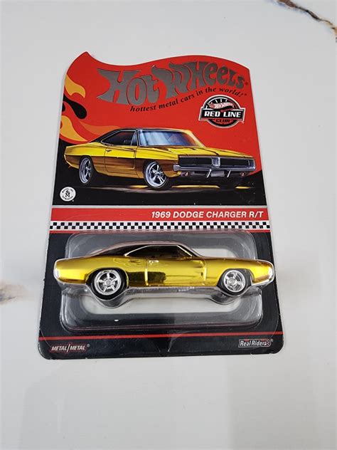 Hot Wheels RLC : 1969 Dodge Charger R/T (With Free Card Protector ...