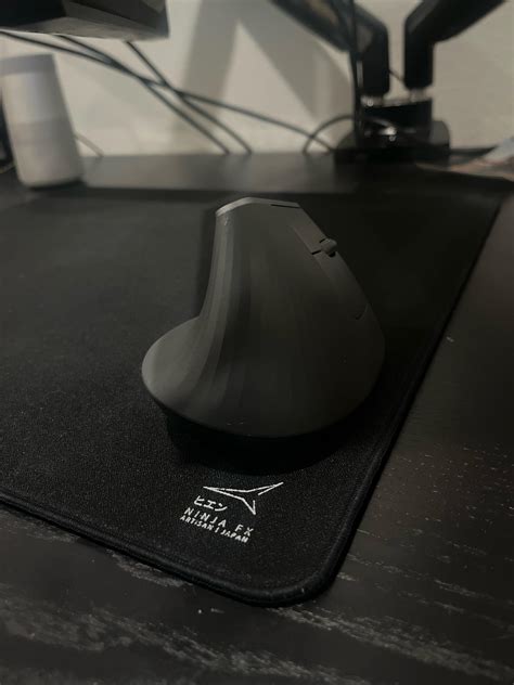 Why isn't there any vertical Gaming mice? (check comments) : r/MouseReview