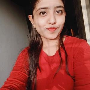 Vani Raval - Basic computer teacher in Rajkot - ₹700/h
