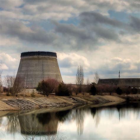 Image result for R Programming Language for Bioinformatics