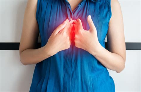 Is Prolonged Nausea In Pregnancy A Case Of Concern? Expert Clarifies ...