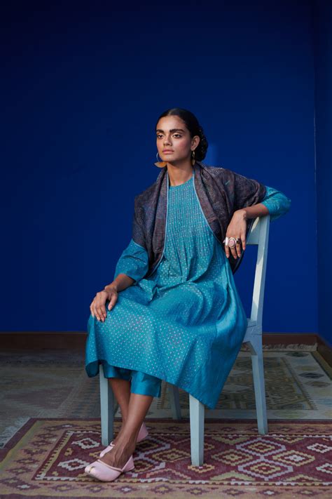 Dona Pin-tucked Kalidar Kurta & Pleated hem Shalwar – indigenecraft.com