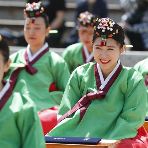How Korean Culture Shapes Daily Life In Seoul