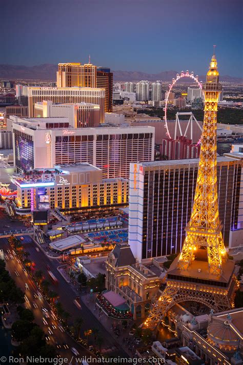 The Strip at sunset | Las Vegas, Nevada. | Photos by Ron Niebrugge