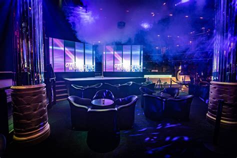 Club VIP Section 的图像结果
