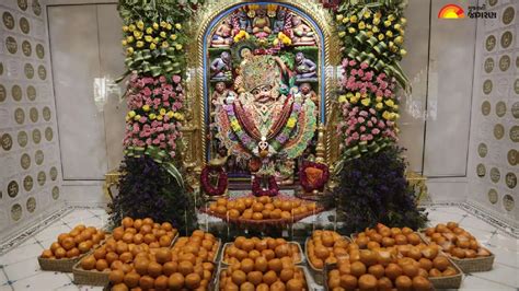 શ્રી કષ્ટભંજનદેવ હનુમાનજીને ઓર્કિડ,ગુલાબ અને શેવંતીના ફૂલોનો દિવ્ય ...