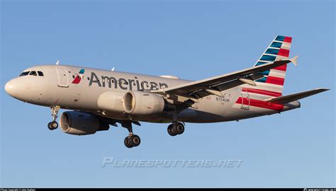 N754UW American Airlines Airbus A319-112 Photo by John Hudson | ID ...