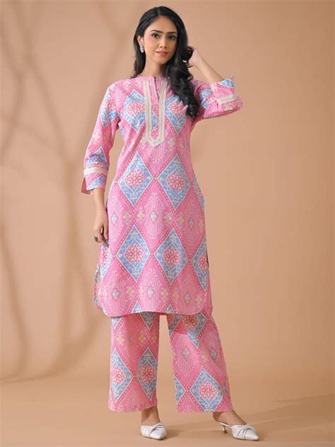 Curved Style Poly Cotton Fabric Pink Color Kurta And Bottom – Trendphoria