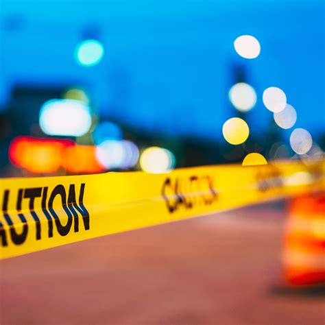 Does Chappell Roan Have a Girlfriend? Inside Her Dating Life | Life & Style