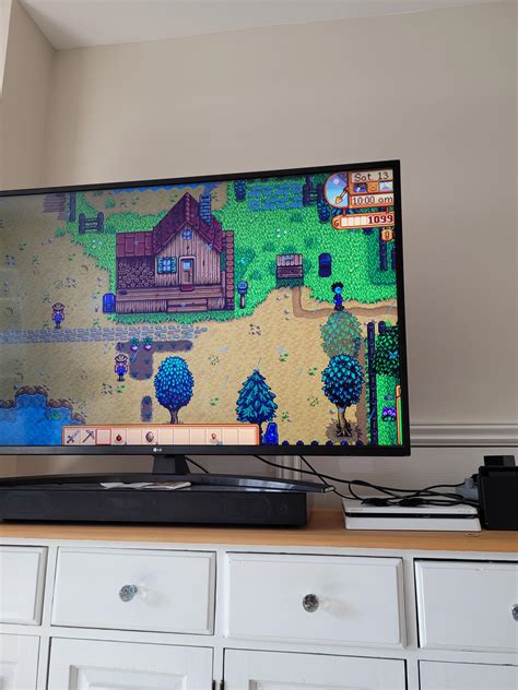 How to kill any fly, instantly without fail? Windex. : r/howto