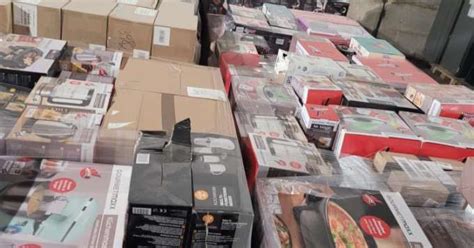 Kitchen appliances: Mixed pallets A/B/C grade. Assorted items. TV ...