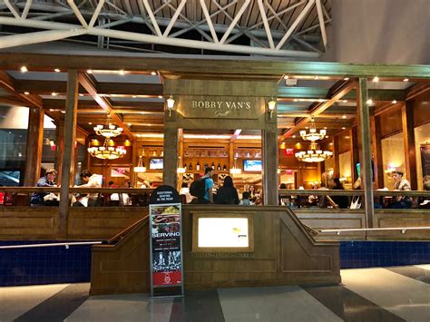 Review: New Priority Pass "Lounge" at JFK - Bobby Van's Steakhouse ...