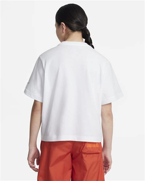 Nike Sportswear Older Kids' (Girls') T-Shirt. Nike IN