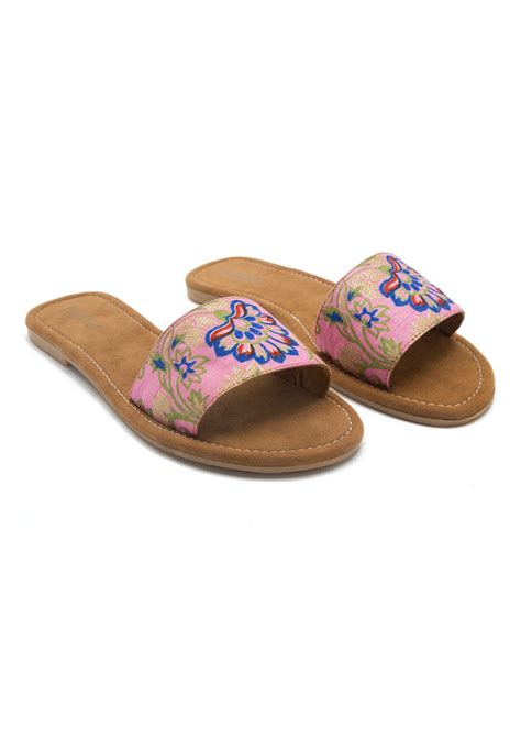 Get Floral Printed Pink Comfy Slides at ₹ 899 | LBB Shop
