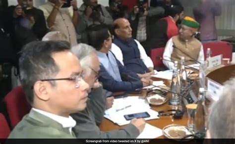 Party/Meeting 的图像结果