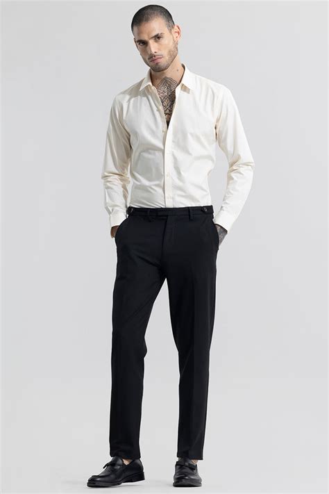 Buy Men's Extensive Waitsband Black Trouser Online | SNITCH