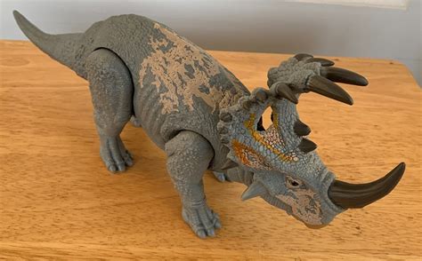 mattel sinoceratops 2020