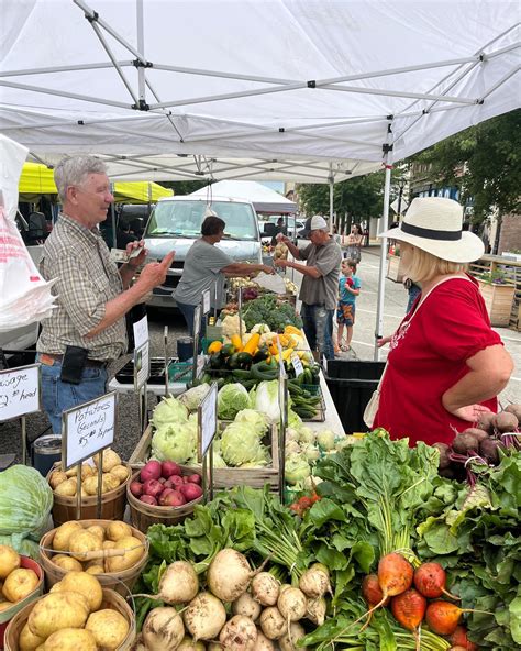 Outdoor Market 的图像结果