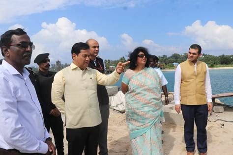 Shri Sarbananda Sonowal visits Galathea Bay in Great Nicobar Island and ...