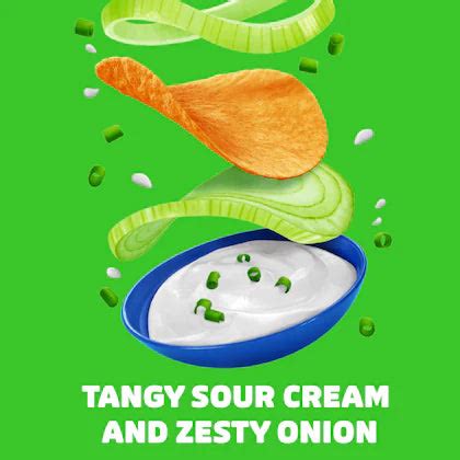 Pringles Potato Chips Sour Cream & Onion Flavour, 107 g – Panchamrutha