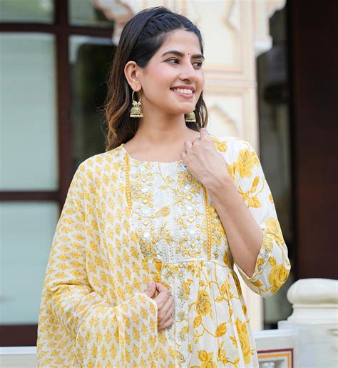 YASH GALLERY Women's Yellow Floral Printed Embroidered Anarkali Kurta ...