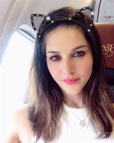 Real-Life Ariel Found! Sunny Leone Is The Sexiest Mermaid Ever ...