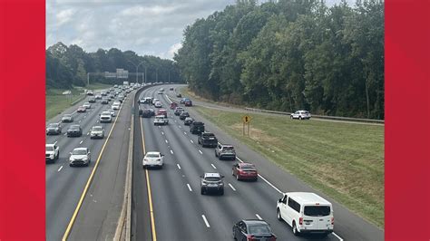 I-77 crash, large Charlotte police presence causes major delays | wcnc.com