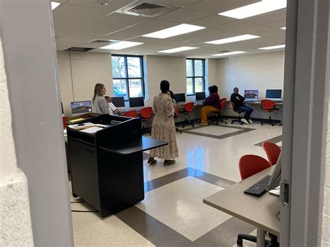 Kelvin Reynolds | The Velvet Spoon hosted a ribbon cutting ceremony ...