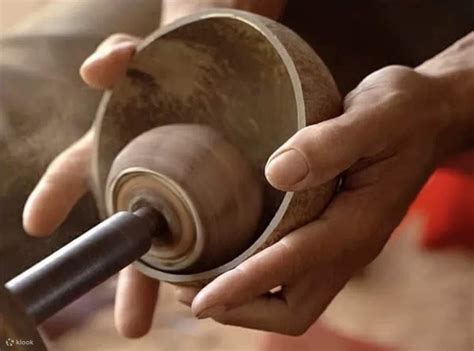 Pure Essential Oil Energy Candle DIY Experience - Klook India