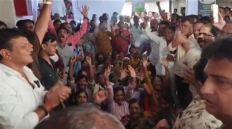 Thane Municipal Corporation's Commissioner Stays Garden Project On Site ...