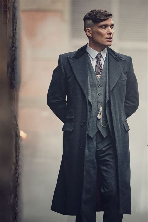 Peaky Blinders season 5 deleted scene explains Polly Gray turning on ...