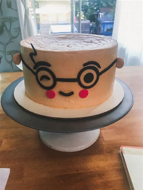 Harry Potter Cake Tutorial 的图像结果