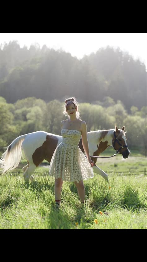 Dainty Rascal (@dainty.rascal.dancer) - Urlebird