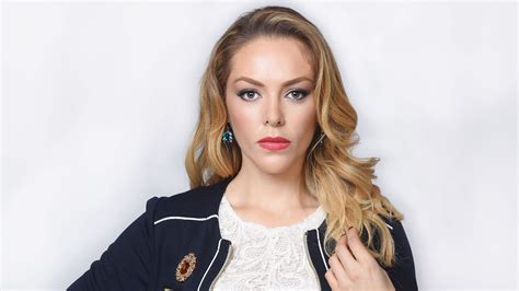 Pictures of Erika de la Rosa