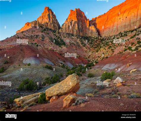 Grand Staircase-Escalante National Monument, UT: Sunrise on Circle ...