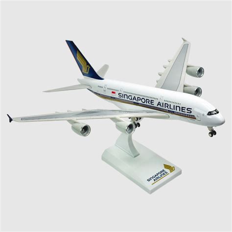 Diecast Collectible 1:250 Scale Model Airplane – Singapore Airways A38 ...