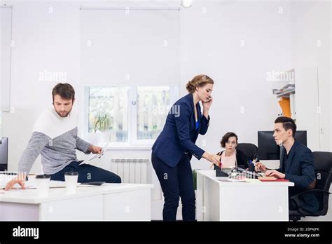 People Doing the It 的图像结果