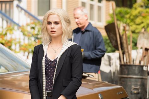 Download Liv Moore Rose McIver TV Show IZombie HD Wallpaper
