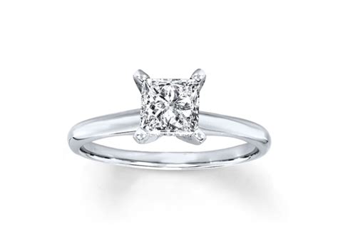 Princess-Cut Diamonds Buying Guide | Kay