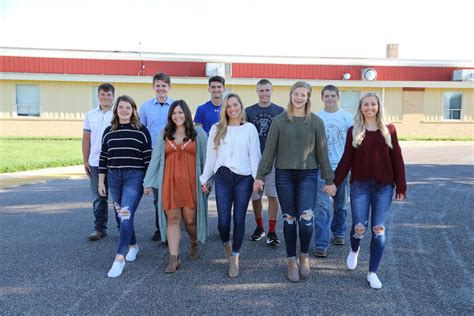 Illini West High School Dist. 307 - Student Council