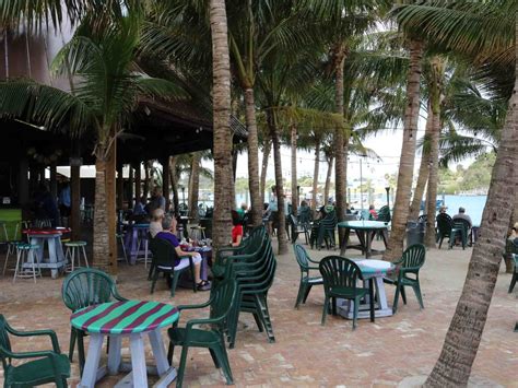 Square Grouper Tiki Bar — Florida Beach Bar