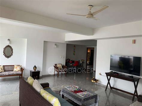 Comfort Gardenia Halasuru - Without Brokerage Semi-furnished 3 BHK Flat ...