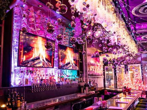 The Best Christmas Bars In Philly - Philadelphia - The Infatuation