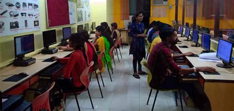 Computer Education 的图像结果