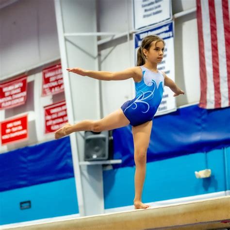 Advanced Girls Gymnastics Classes | Salem Gymnastics & Swim