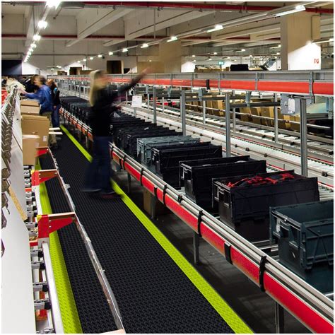 Workplace mat Top Width 60 cm, black / yellow | Hoffmann Group