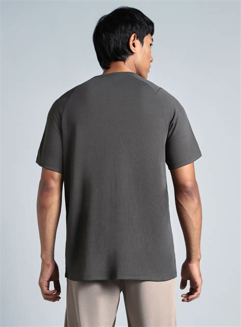Buy Men's Dark Grey All Format Training T-shirt Online in India | Cult ...