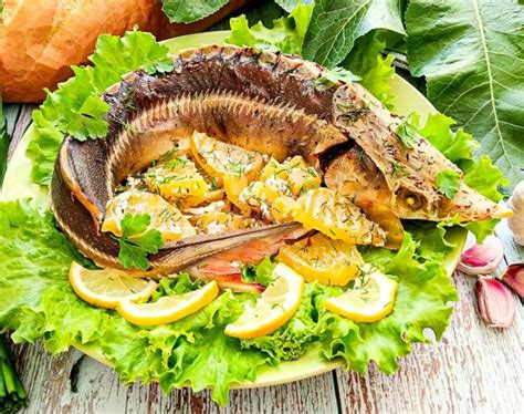 Стерлядь запеченная в духовке целиком рецепт с фото пошагово - 1000.menu