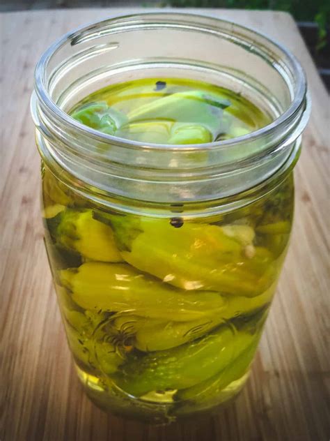Quick Refrigerator Pickled Pepperoncini Peppers